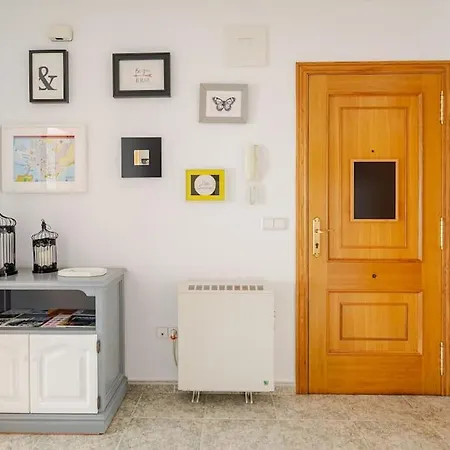 Gran Terraza Sobre El Mar En Casco Urbano Vilanova דירה *